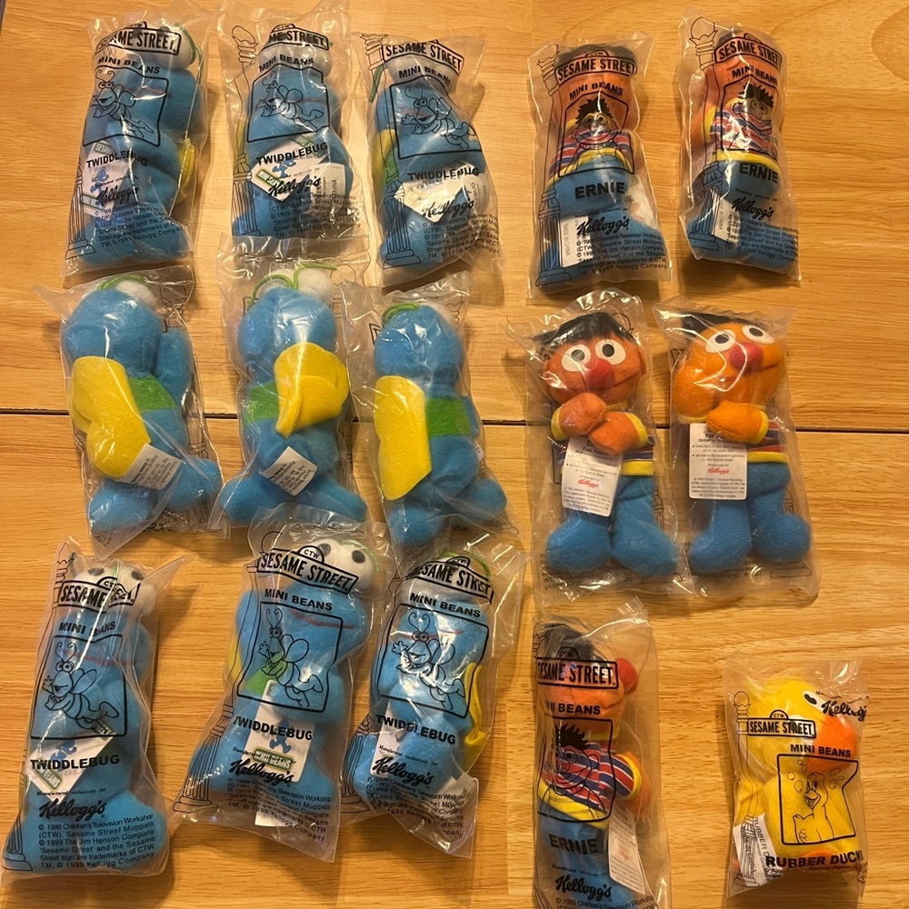 Vintage 1999 Sesame Street Plush Mini Beans Lot